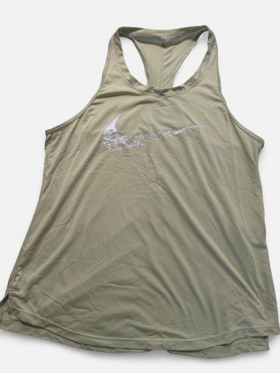 Nike Tops - Women’s Nike tank top